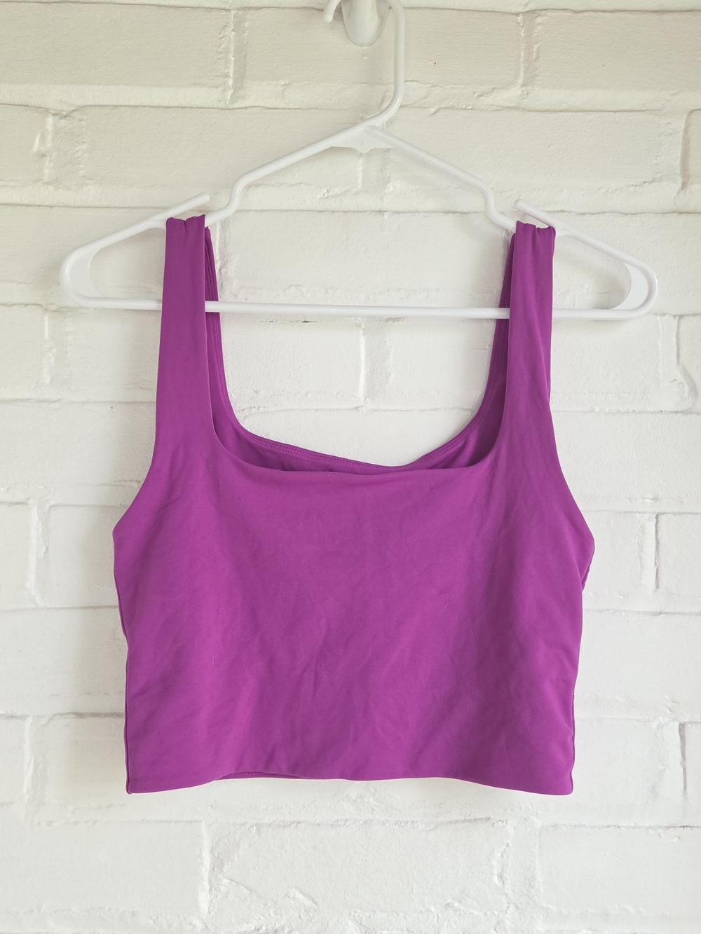 Aritzia Babaton Contour Squareneck Cropped Tank Fuchsia Womens Sz Small